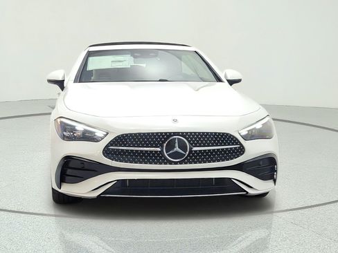 New 2027 Mercedes-Benz CLE 450 4MATIC Cabriolet image 2