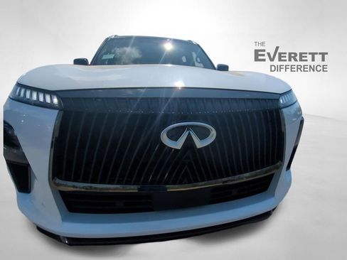 New 2026 INFINITI QX80 Autograph AWD/4WD image 3