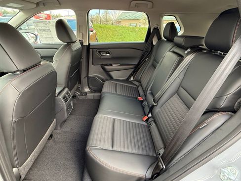 New 2026 Nissan Rogue SV image 12