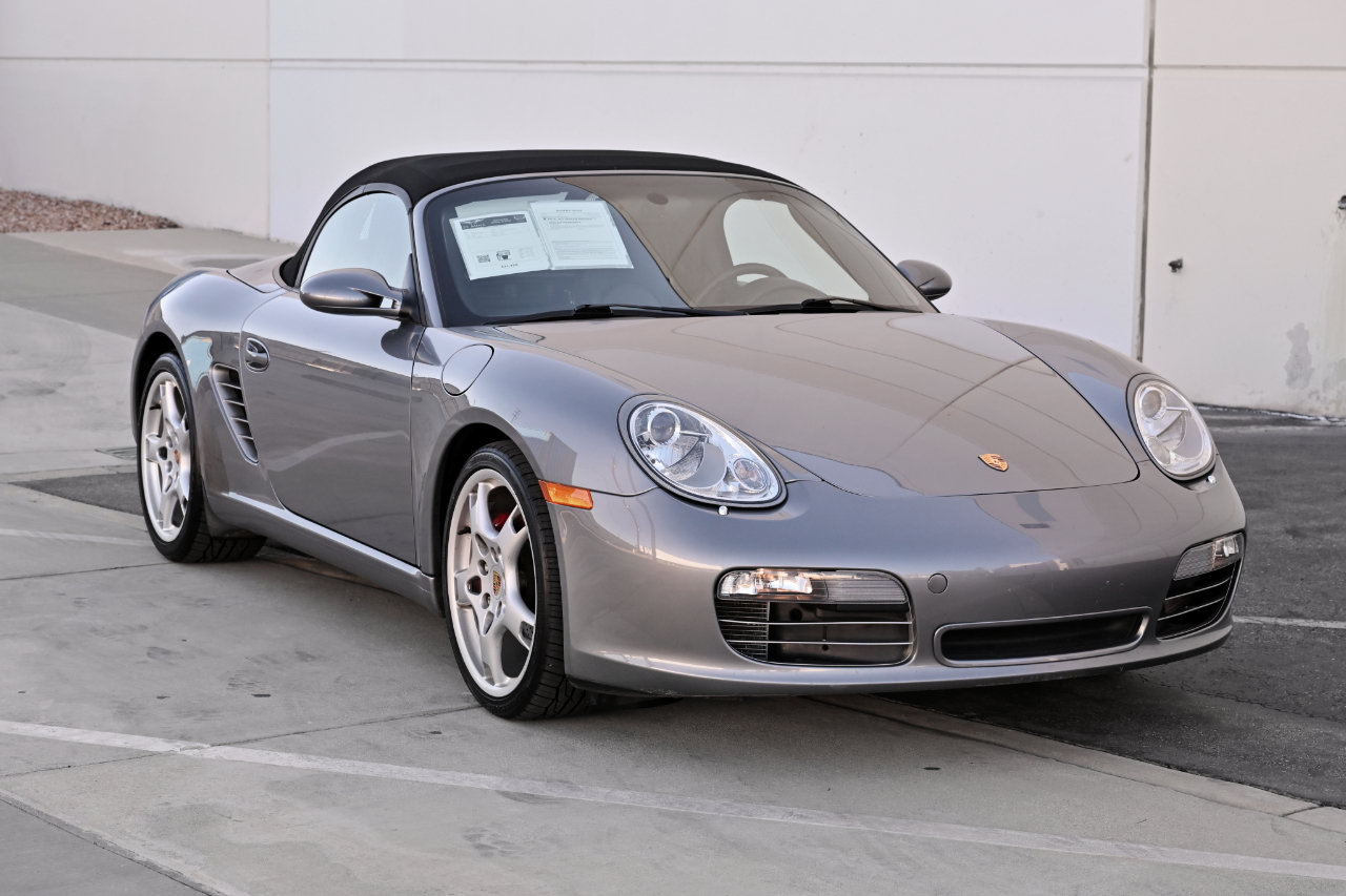 Used 2006 Porsche Boxster S RWD image 9
