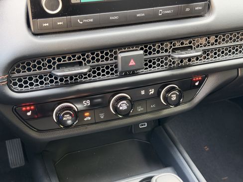 Certified 2024 Honda HR-V Sport image 23