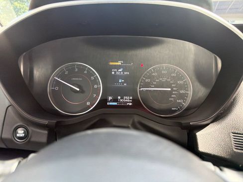 Used 2018 Subaru Crosstrek 2.0i Limited AWD/4WD image 15
