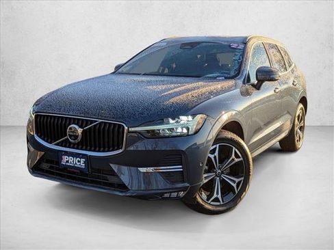 Used 2022 Volvo XC60 B5 Momentum w/ Advanced Package image 1