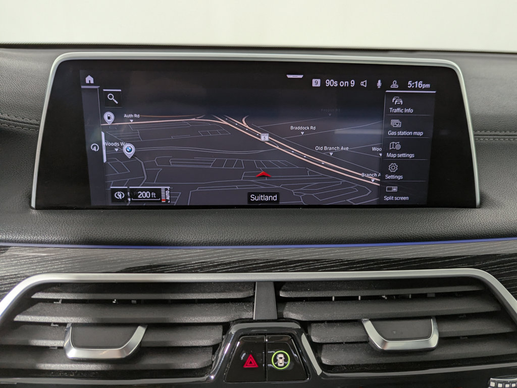 Used 2021 BMW 750i xDrive w/ M Sport Package AWD/4WD image 21