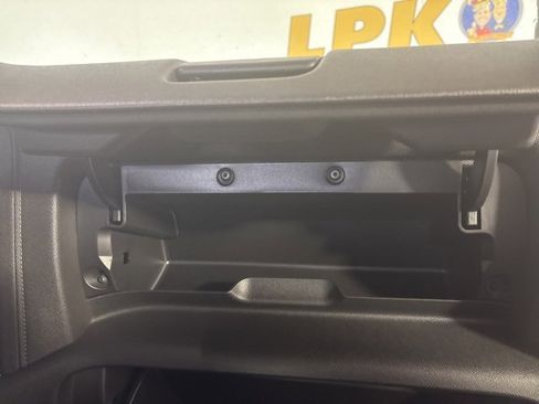 Used 2022 Chevrolet Silverado 2500 LTZ image 38