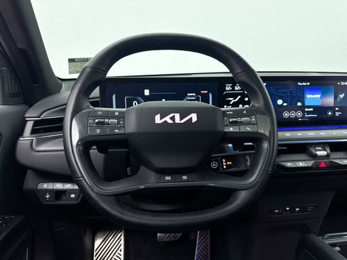 Used 2024 Kia EV9 GT-Line image 4