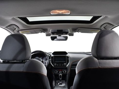 Used 2023 Subaru Crosstrek 2.0i Premium image 17