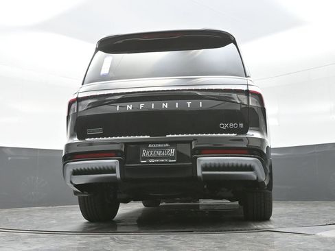 New 2026 INFINITI QX80 Luxe w/ Exterior Package image 38