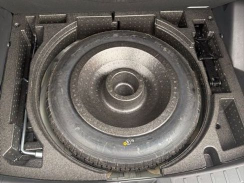 Used 2022 Mitsubishi Eclipse Cross LE image 22