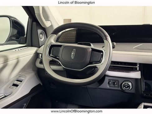 Certified 2025 Lincoln Navigator L Black Label AWD/4WD image 29