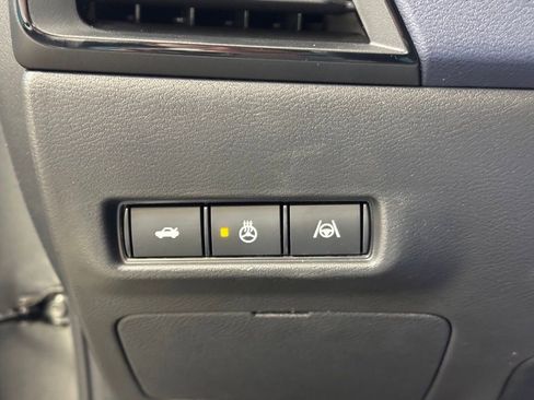 New 2026 Nissan Sentra SL w/ Floor Mat Package FWD image 27