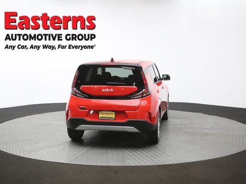 Used 2025 Kia Soul LX w/ LX Technology Package image 38