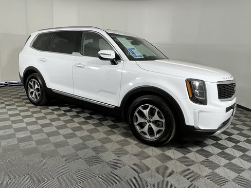 Used 2022 Kia Telluride EX image 7