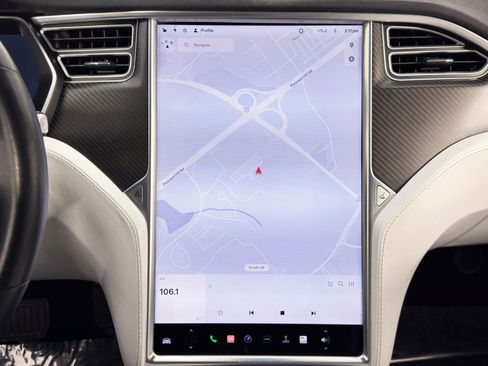 Used 2017 Tesla Model S 90D image 22