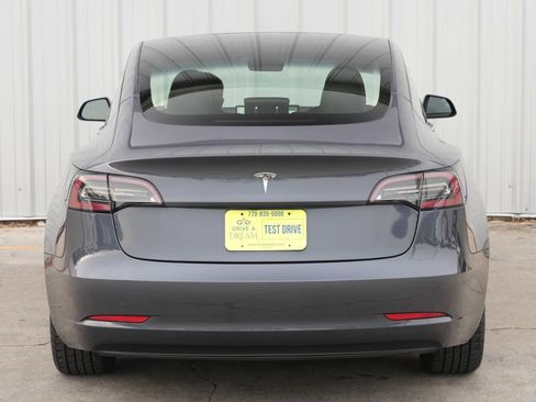 Used 2023 Tesla Model 3 Standard Range image 51