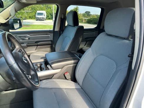 Certified 2019 RAM 1500 Big Horn AWD/4WD image 3