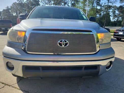 Used 2012 Toyota Tundra SR5 w/ SR5 Pkg image 11