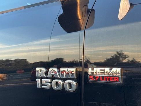Used 2014 RAM 1500 Express AWD/4WD image 4