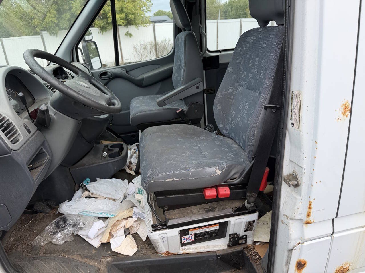 Used 2006 Dodge Sprinter 2500 w/ PWR Convenience Group RWD image 20