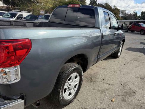 Used 2010 Toyota Tundra image 5