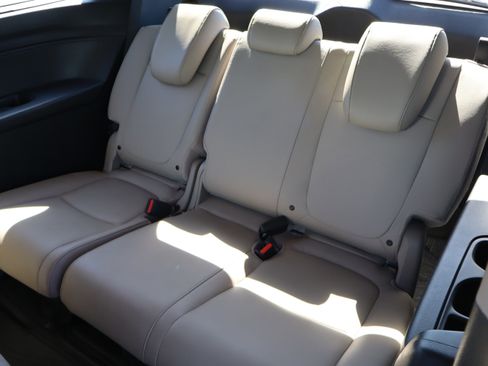 Used 2021 Honda Odyssey Touring image 32