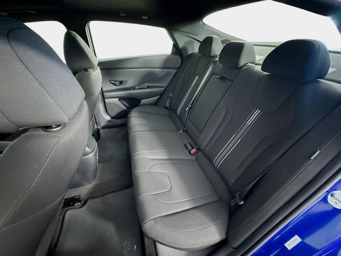 New 2026 Hyundai Elantra SEL Sport FWD image 22