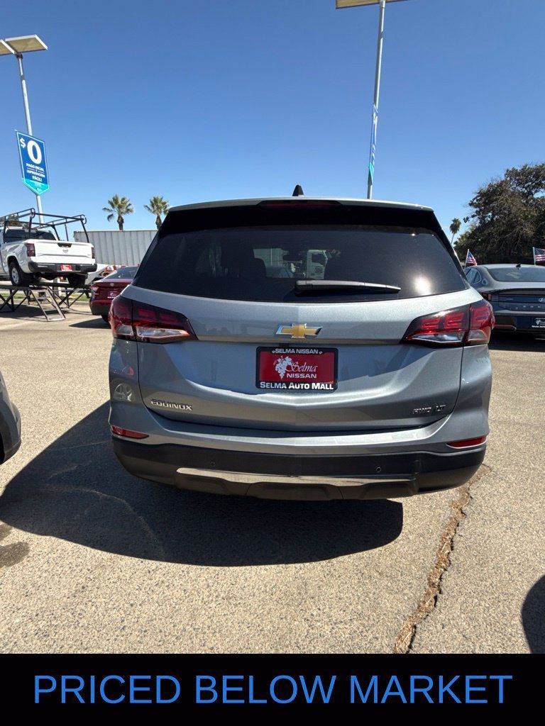 Used 2024 Chevrolet Equinox LT AWD/4WD image 4