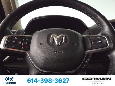 Used 2020 RAM 1500 Laramie AWD/4WD image 22