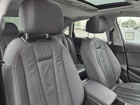 Used 2020 Audi A4 2.0T Premium w/ Convenience Package image 30