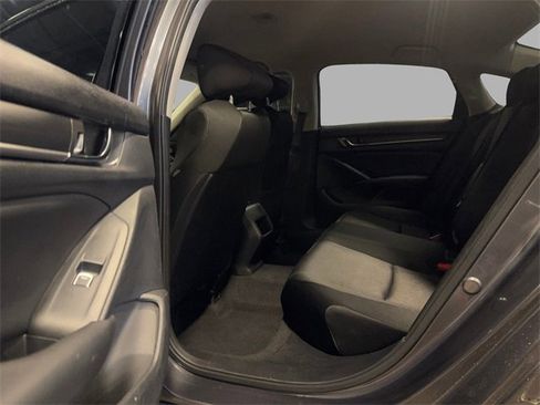 Used 2021 Honda Accord LX image 10