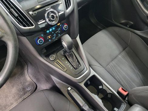 Used 2017 Ford Focus SEL FWD image 26