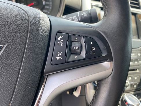 Used 2015 Chevrolet Malibu LT FWD image 9