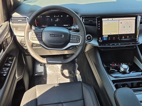 New 2026 Jeep Grand Wagoneer Limited AWD/4WD image 7