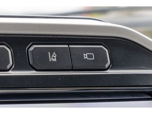 Used 2022 Ford F350 Lariat w/ Tremor Off-Road Package image 26