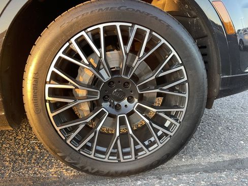 Used 2017 Audi Q7 3.0T Premium Plus image 18