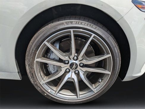 New 2025 Genesis G70 2.5T image 11