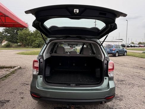 Used 2018 Subaru Forester 2.5i Premium AWD/4WD image 12