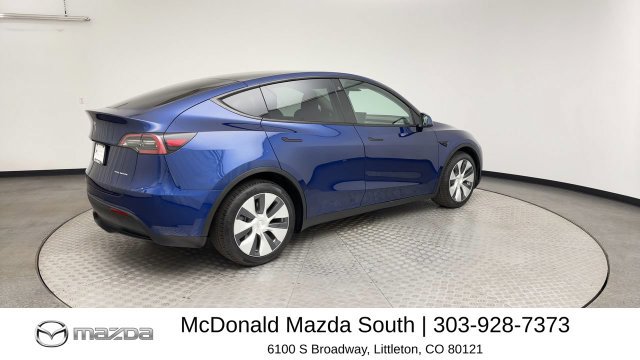 Used 2021 Tesla Model Y Long Range AWD/4WD image 2
