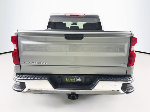 Used 2024 Chevrolet Silverado 1500 LT AWD/4WD image 7