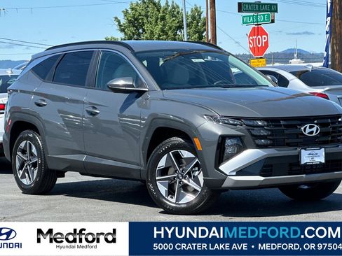 New 2026 Hyundai Tucson SEL AWD/4WD image 1