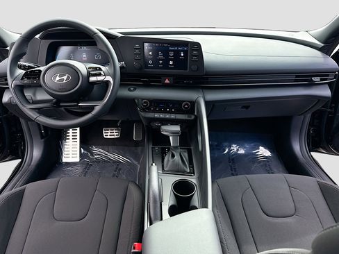 New 2026 Hyundai Elantra Sport FWD image 3