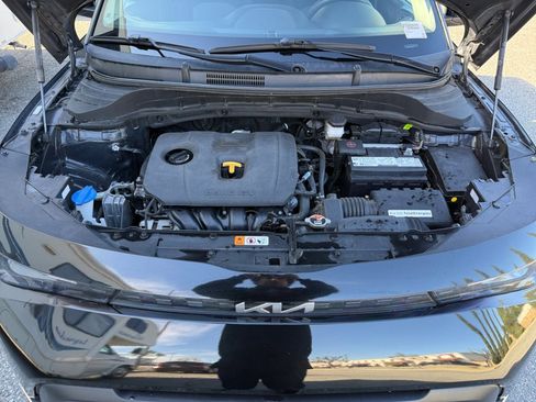 Used 2023 Kia Soul S image 19