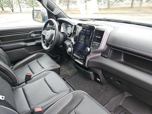 Used 2024 RAM 1500 Laramie image 14