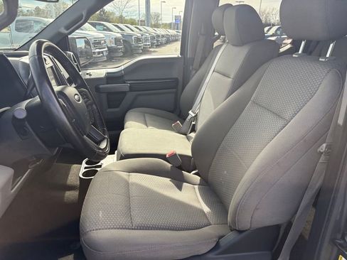 Used 2019 Ford F150 XLT w/ Equipment Group 302A Luxury AWD/4WD image 12