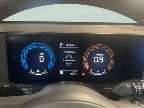 Used 2024 Hyundai Kona SEL image 18