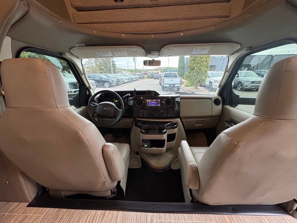 Used 2017 Ford E-450 and Econoline 450 Super Duty w/ Motorhome Prep Package RWD image 25
