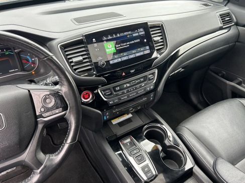 Used 2019 Honda Pilot Elite image 30