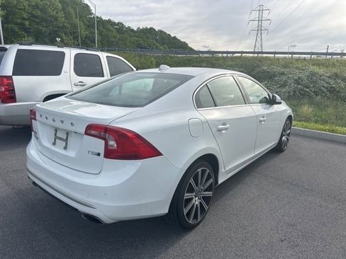 Used 2016 Volvo S60 T5 Premier w/ Climate Package AWD/4WD image 17