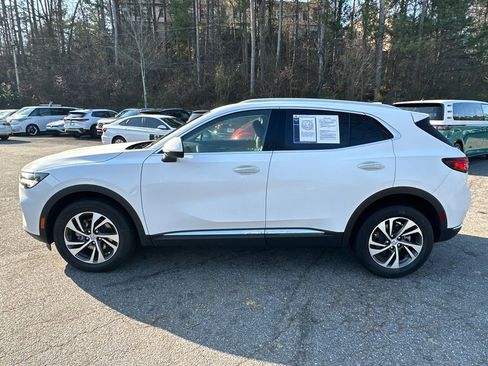 Used 2022 Buick Envision Essence w/ Safety Package image 4