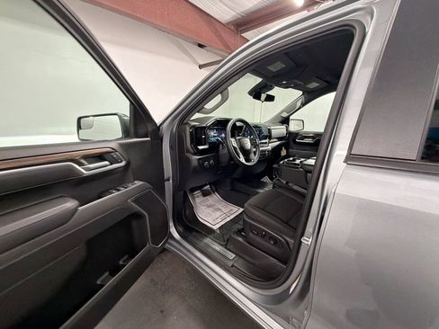 Used 2026 Chevrolet Silverado 1500 LT w/ Protection Package RWD image 10
